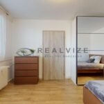 Byt-Lidicka-21-loznice-4