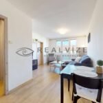 Byt-Lidicka-21-pohled-na-vstup