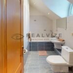 Byt-21-Nova-9-Bathroom