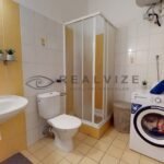 koupelna-obyvaci-pokoj-byt-Otakarova