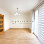 Pronajem-bytu-51-obyvaci-pokoj-2