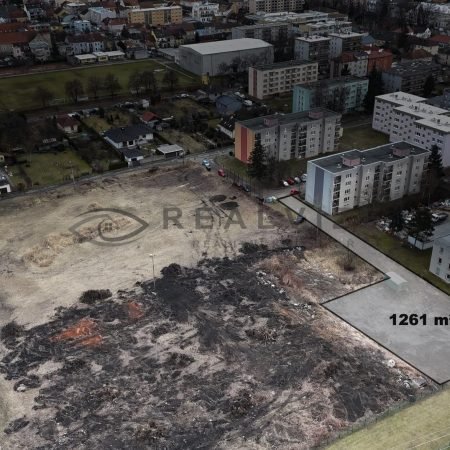 Pohled-na-pozemek-Suche-Vrbne